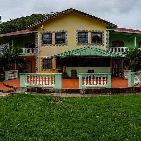 Hewanorra Gardens Hotel Vieux Fort Buitenkant foto