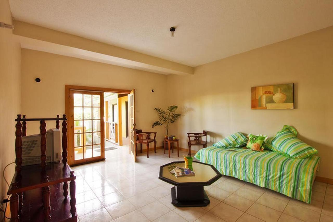 Hewanorra Gardens Hotel Vieux Fort Buitenkant foto