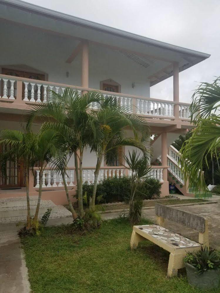 Hewanorra Gardens Hotel Vieux Fort Buitenkant foto