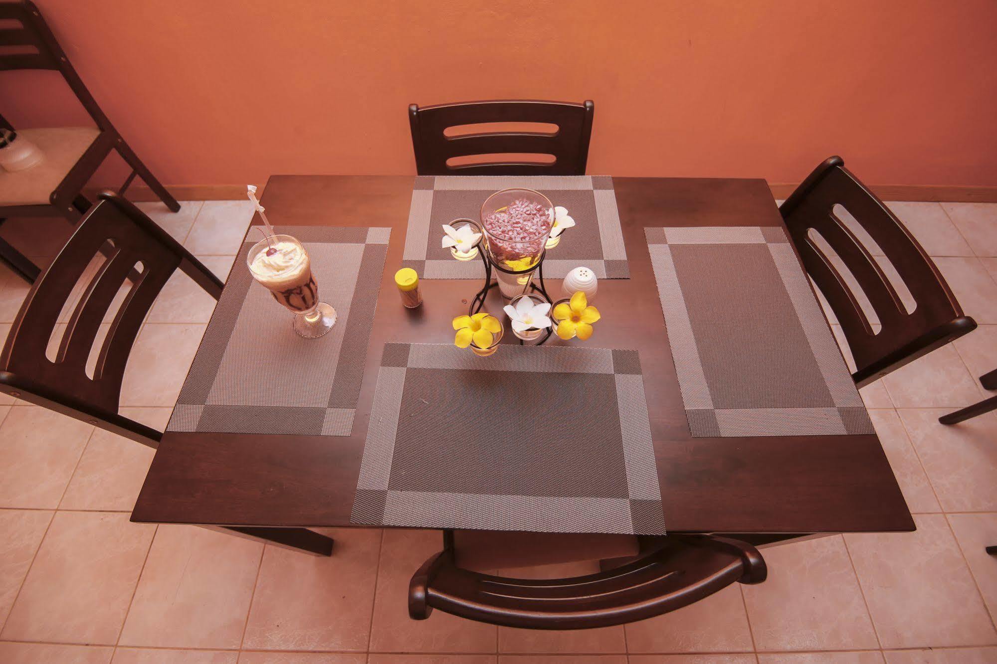 Hewanorra Gardens Hotel Vieux Fort Buitenkant foto